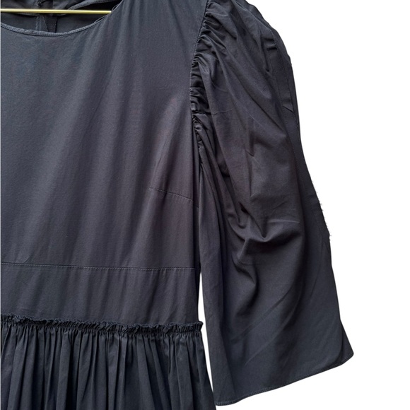 Elegant Black Midi Dress - Picture 8 of 12